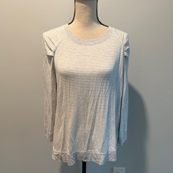 haven well within Tops - Haven Well Within Soft Gray Stripe Long Sleeve Pullover Sweatshirt Womens Medium